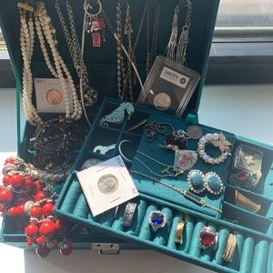 Vintage Jewelry LOT Silver Gold Sterling 925 Treasure Chest Box Antique